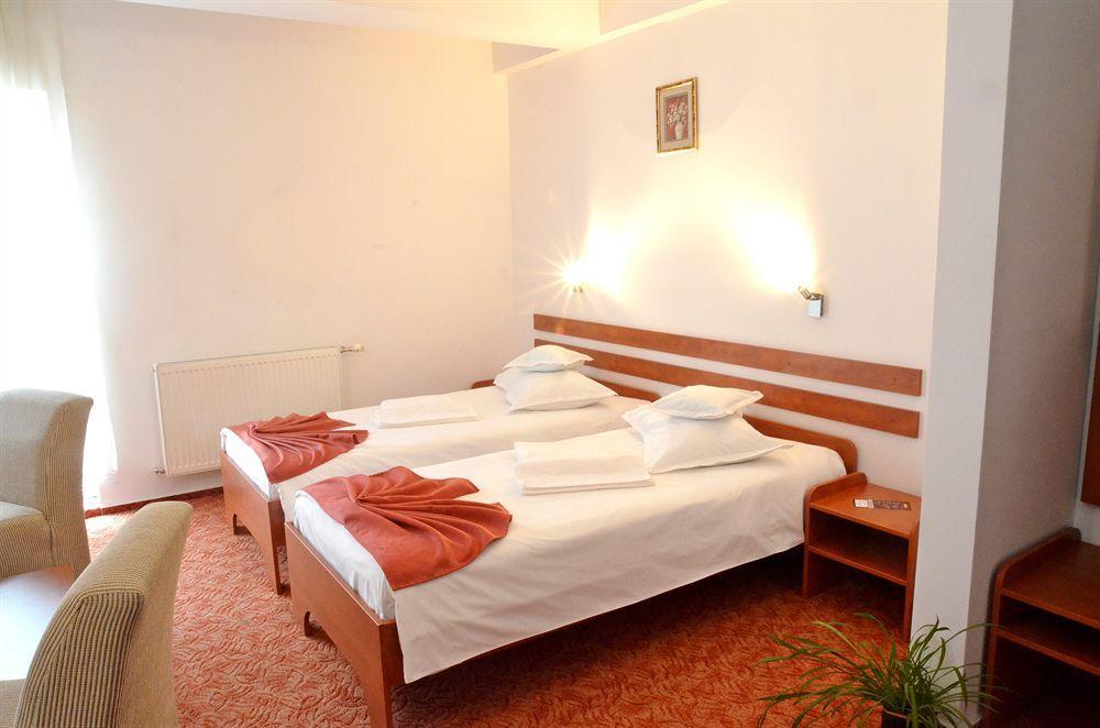 Hotel Alexis Cluj-Napoca Exterior photo